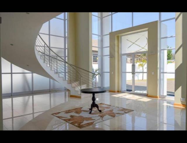 5 BEDROOM PROPERTY TO RENT IN WATERKLOOF RIDGE